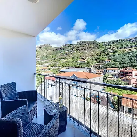 Agostinho * Santa Cruz (Madeira)