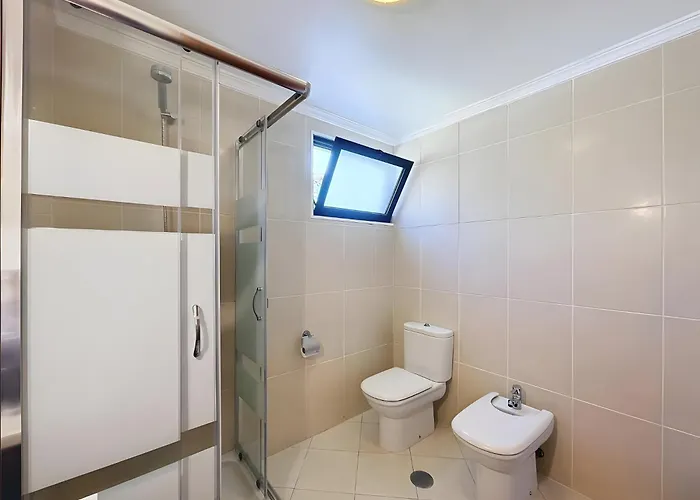 Agostinho * Santa Cruz (Madeira)